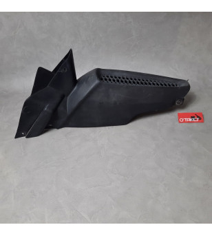 Grille de radiateur avant Quadro 350 origine Accueil sur le site du spécialiste des deux roues O-TAKET.COM