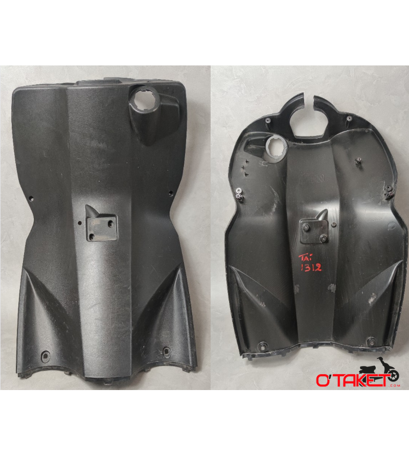 Tablier intérieur/Protège jambes Kisbee/Streetzone origine PEUGEOT 2T/4T Accueil sur le site du spécialiste des deux roues O-... Tablier intérieur/Protège jambes Kisbee/Streetzone origine PEUGEOT 2T/4T Accueil sur le site du spécialiste des deux roues O-...