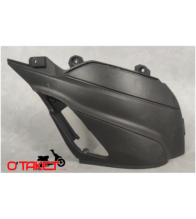 Couvercle arrière droit Typhoon/SR Motard origine PIAGGIO/APRILIA 2018→ Accueil sur le site du spécialiste des deux roues O-T... Couvercle arrière droit Typhoon/SR Motard origine PIAGGIO/APRILIA 2018→ Accueil sur le site du spécialiste des deux roues O-T...
