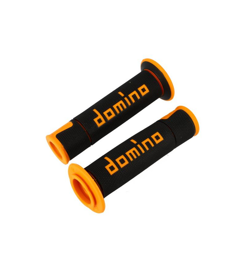 REVETEMENT/POIGNEE DOMINO A450 NOIR/ORANGE (PR) DEBOUCHE POUR EMBOUT GUIDON SCOOTER sur le site du spécialiste des deux roues...