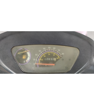 Compteur + cache guidon intérieur scooter chinois 4T (YIYING SWEETY SPEEDCOOL) Accueil sur le site du spécialiste des deux ro...