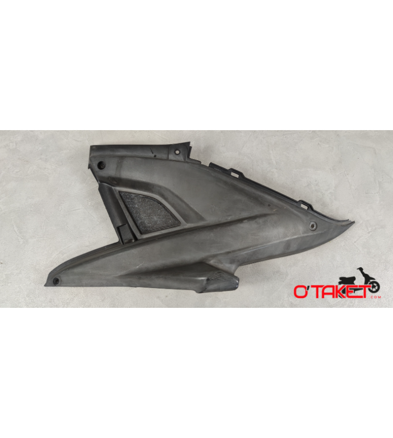 Capot moteur latéral gauche origine Nitro/Aerox origine MBK/YAMAHA Accueil sur le site du spécialiste des deux roues O-TAKET.COM Capot moteur latéral gauche origine Nitro/Aerox origine MBK/YAMAHA Accueil sur le site du spécialiste des deux roues O-TAKET.COM