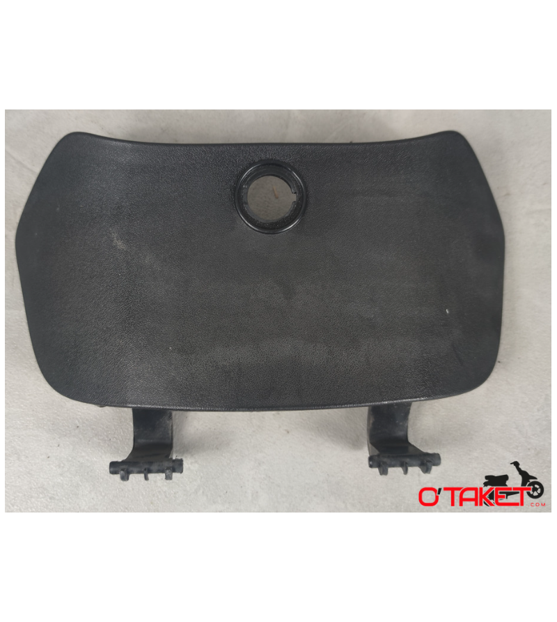 Trappe boîte à gants Agility City 16" origine KYMCO 50/125 Accueil sur le site du spécialiste des deux roues O-TAKET.COM Trappe boîte à gants Agility City 16" origine KYMCO 50/125 Accueil sur le site du spécialiste des deux roues O-TAKET.COM