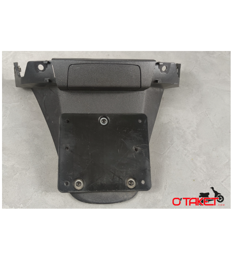 Bavette arrière LX/LXV origine VESPA 50 Accueil sur le site du spécialiste des deux roues O-TAKET.COM