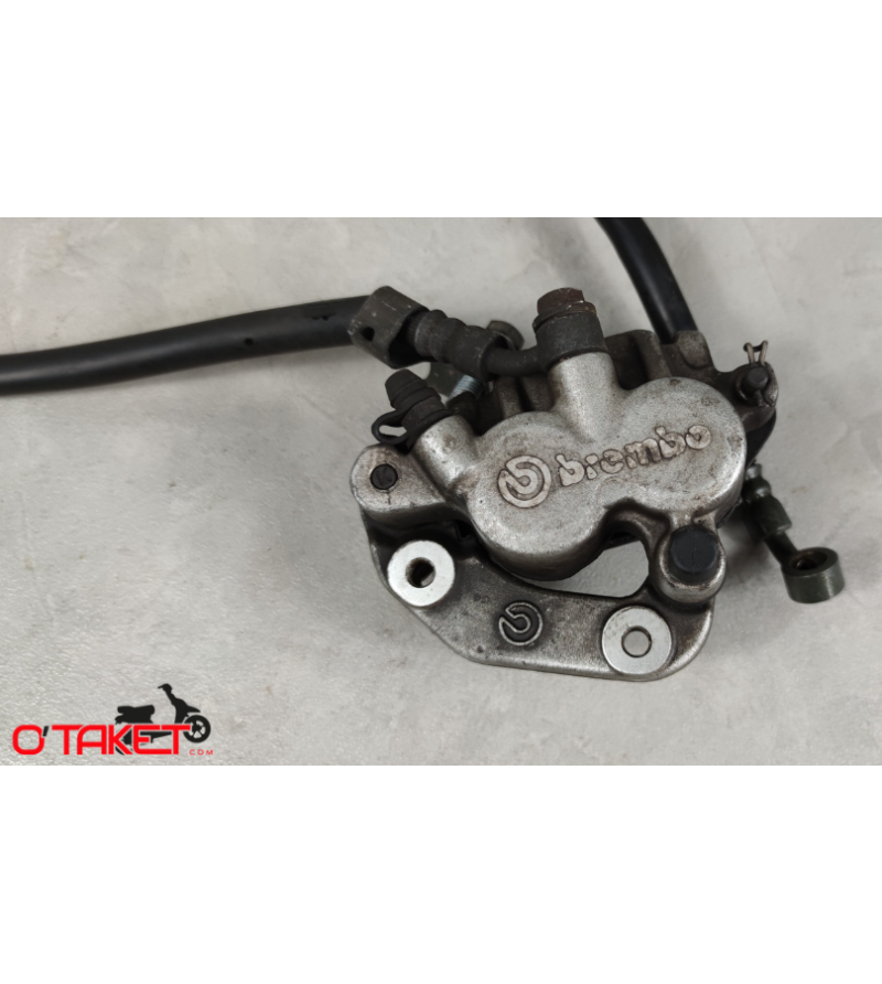 Étrier de frein avant Brembo Majesty/Skyliner origine YAMAHA/MBK 125/180 Accueil sur le site du spécialiste des deux roues O-... Étrier de frein avant Brembo Majesty/Skyliner origine YAMAHA/MBK 125/180 Accueil sur le site du spécialiste des deux roues O-...