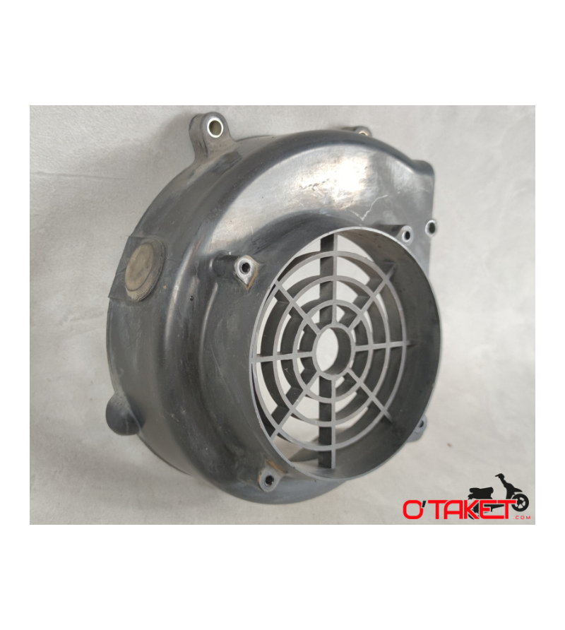 Cache turbine Citystar origine PEUGEOT 50/125 2T/4T Accueil sur le site du spécialiste des deux roues O-TAKET.COM Cache turbine Citystar origine PEUGEOT 50/125 2T/4T Accueil sur le site du spécialiste des deux roues O-TAKET.COM