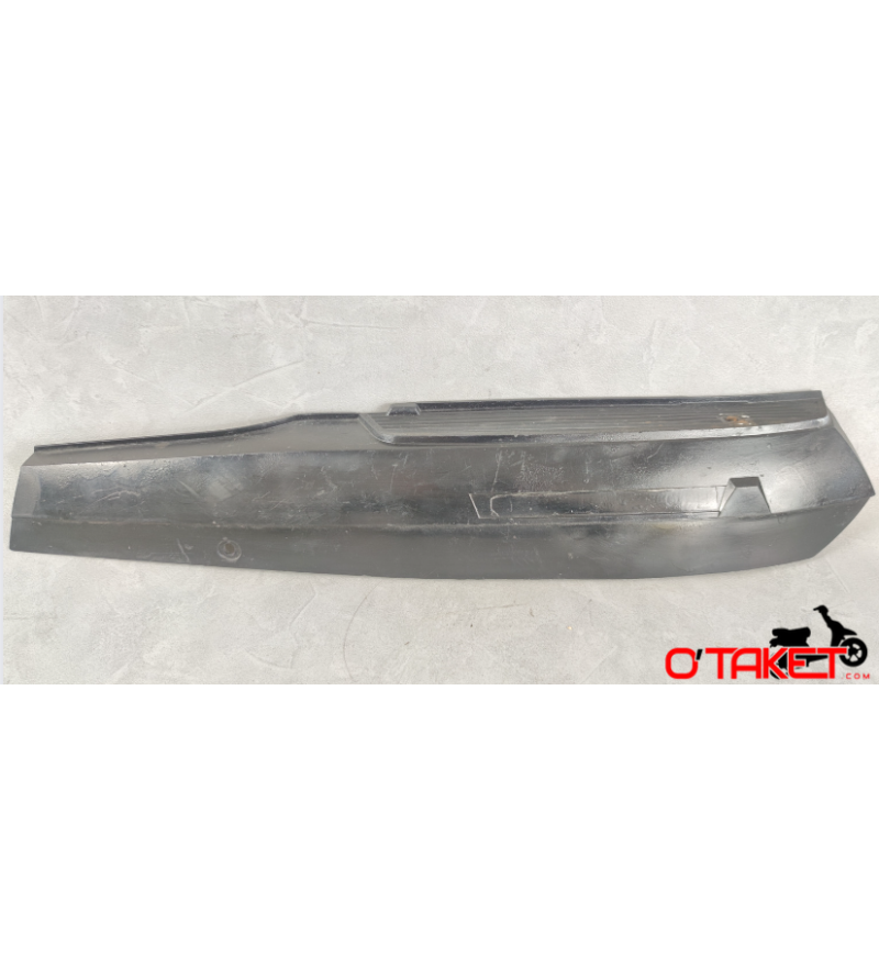 Carénage carter latéral gauche 103 origine PEUGEOT Accueil sur le site du spécialiste des deux roues O-TAKET.COM