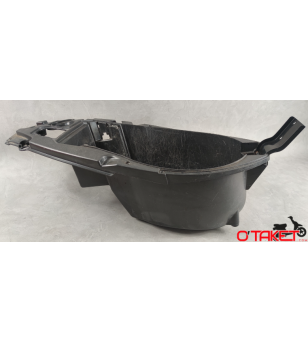 Coffre de selle origine APRILIA SR Motard/Sport City One/PIAGGIO Typhoon 50/125cc 2T/4T Accueil sur le site du spécialiste de...