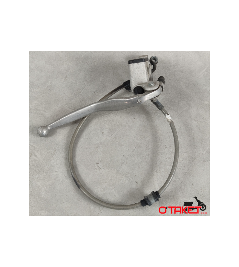 Maître cylindre avant droit AJP RS/GPR/Nude/Replica/Racing origine APRILIA/DERBI 50/125 2T Accueil sur le site du spécialiste... Maître cylindre avant droit AJP RS/GPR/Nude/Replica/Racing origine APRILIA/DERBI 50/125 2T Accueil sur le site du spécialiste...