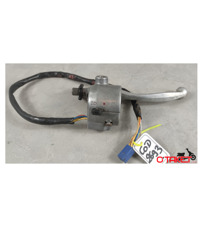 Commodo droit Chappy origine YAMAHA Accueil sur le site du spécialiste des deux roues O-TAKET.COM Commodo droit Chappy origine YAMAHA Accueil sur le site du spécialiste des deux roues O-TAKET.COM