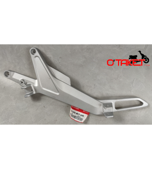 Platine de repose pied gauche CB Hornet origine HONDA Accueil sur le site du spécialiste des deux roues O-TAKET.COM