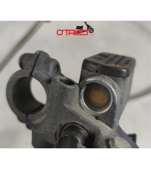 Maître cilyndre + étrier de frein avant "AJP" Squab origine PEUGEOT Accueil sur le site du spécialiste des deux roues O-TAKET...