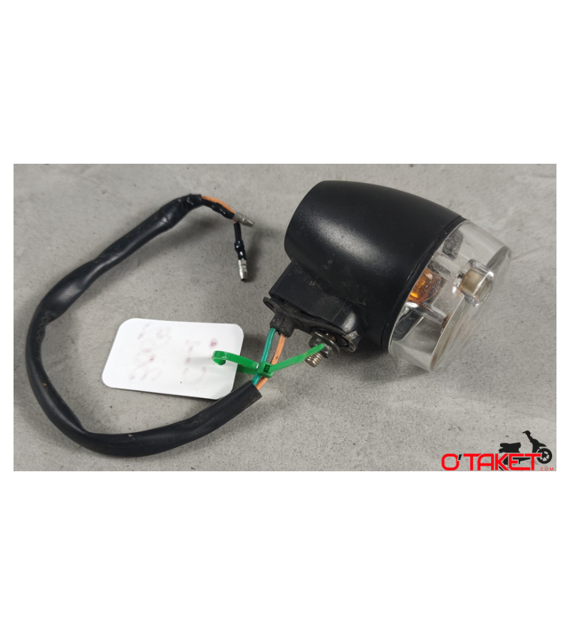 Clignotant arrière droit Orbit I & II 50, 125 2T/4T origine SYM Accueil sur le site du spécialiste des deux roues O-TAKET.COM Clignotant arrière droit Orbit I & II 50, 125 2T/4T origine SYM Accueil sur le site du spécialiste des deux roues O-TAKET.COM