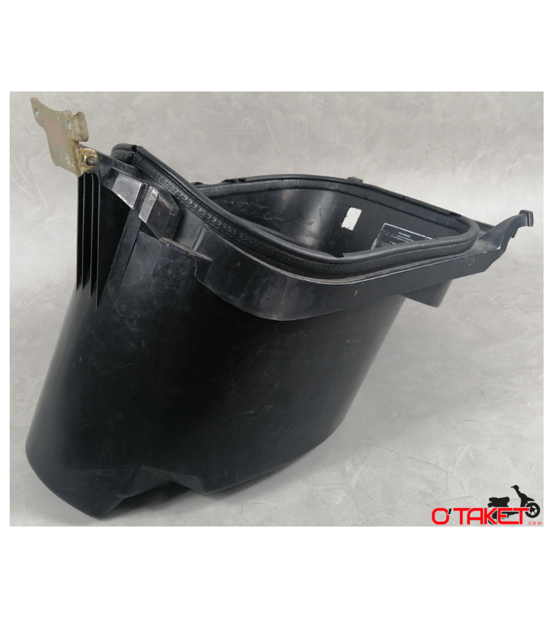 Coffre Katana origine SUZUKI Accueil sur le site du spécialiste des deux roues O-TAKET.COM