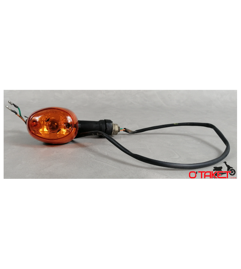 Clignotant arrière gauche scooter chinois 4T (ARDILA) Accueil sur le site du spécialiste des deux roues O-TAKET.COM Clignotant arrière gauche scooter chinois 4T (ARDILA) Accueil sur le site du spécialiste des deux roues O-TAKET.COM