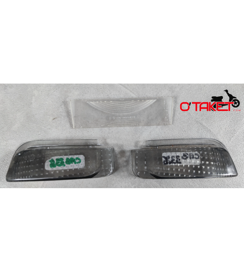 Lot cabochons clignotants et plaque feu arrière SV/ST origine PEUGEOT 80/125 Accueil sur le site du spécialiste des deux roue... Lot cabochons clignotants et plaque feu arrière SV/ST origine PEUGEOT 80/125 Accueil sur le site du spécialiste des deux roue...