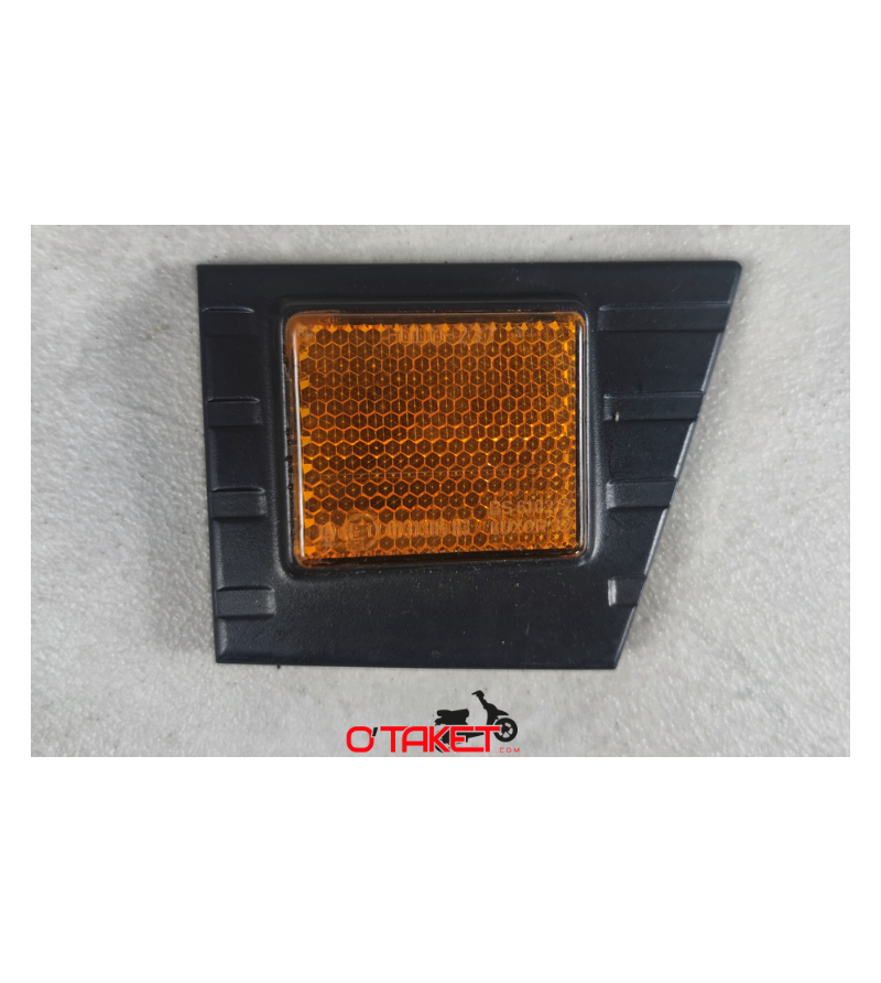 Catadioptre gauche SC/SCL origine PEUGEOT Accueil sur le site du spécialiste des deux roues O-TAKET.COM