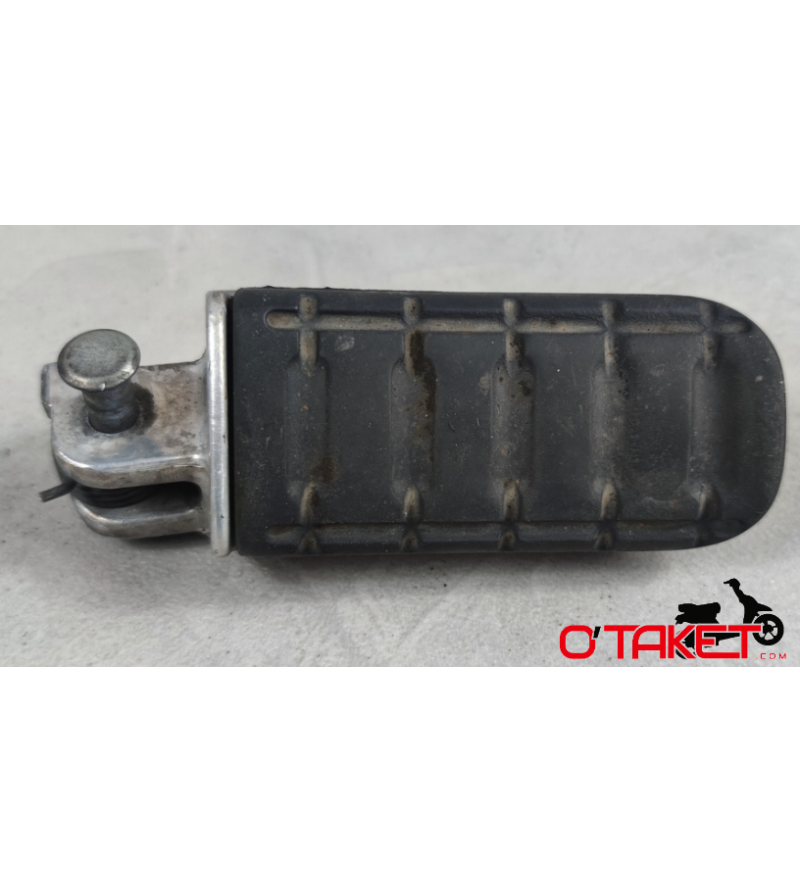 Repose/cale pied droit conducteur ST Pan European 1100 origine HONDA Accueil sur le site du spécialiste des deux roues O-TAKE... Repose/cale pied droit conducteur ST Pan European 1100 origine HONDA Accueil sur le site du spécialiste des deux roues O-TAKE...