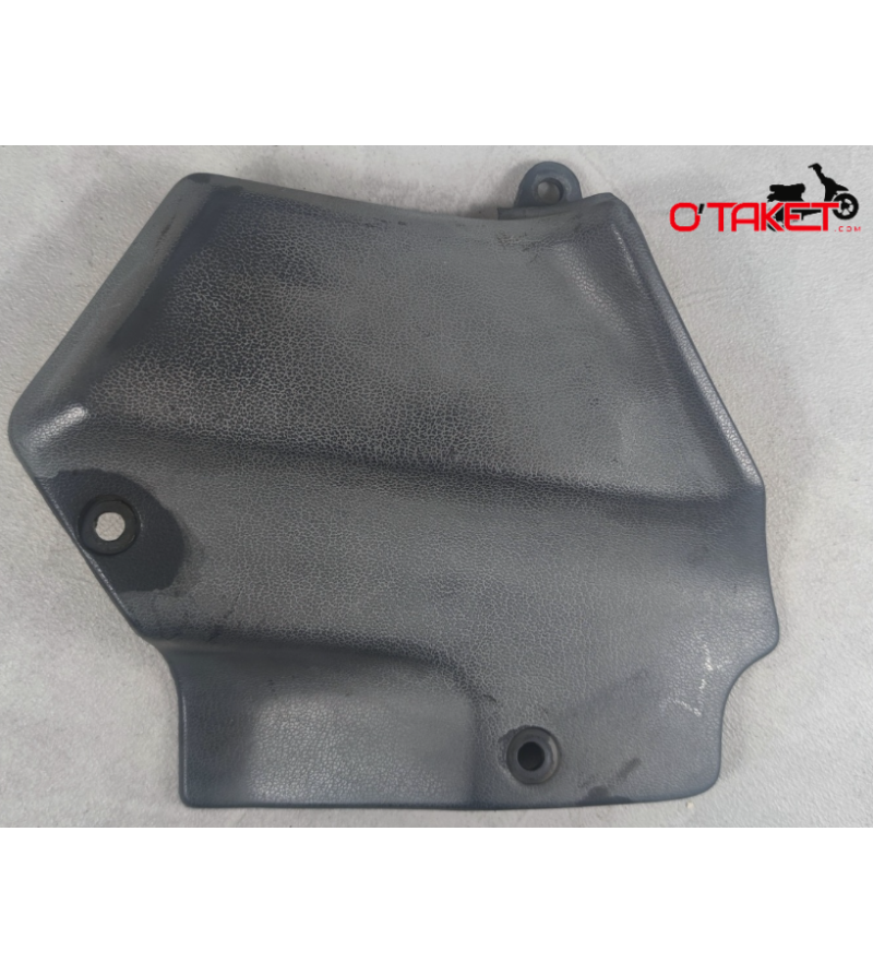 Carénage pied droit ST Pan European 1100 origine HONDA Accueil sur le site du spécialiste des deux roues O-TAKET.COM Carénage pied droit ST Pan European 1100 origine HONDA Accueil sur le site du spécialiste des deux roues O-TAKET.COM
