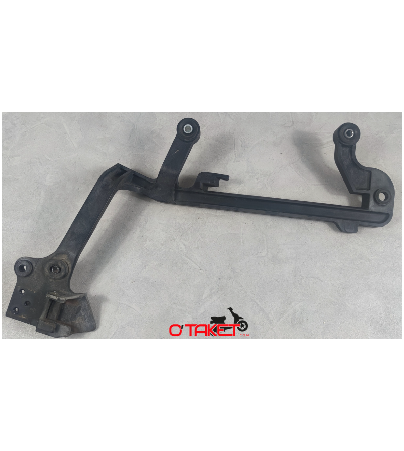 Support de sacoche gauche ST Pan European 1100 origine HONDA Accueil sur le site du spécialiste des deux roues O-TAKET.COM Support de sacoche gauche ST Pan European 1100 origine HONDA Accueil sur le site du spécialiste des deux roues O-TAKET.COM