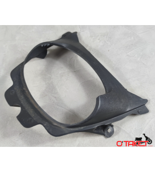 Couvercle garde boue/entourage feu arrière YZF 600 R origine YAMAHA Accueil sur le site du spécialiste des deux roues O-TAKET...