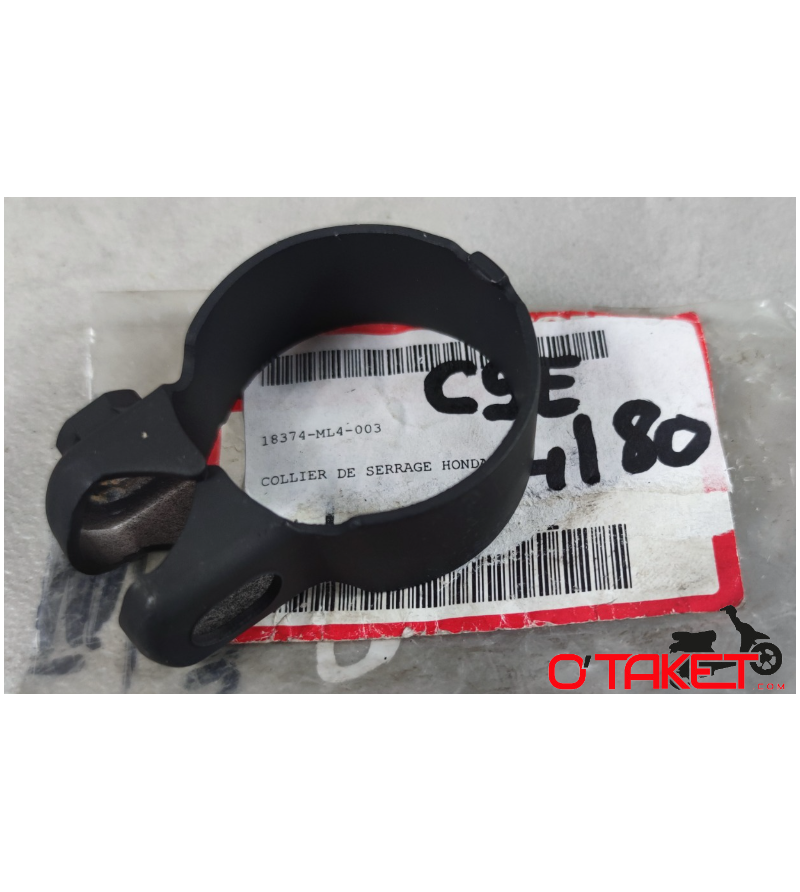 Collier serrage échappement CB/CRF/Shadow/VF Magna origine HONDA Accueil sur le site du spécialiste des deux roues O-TAKET.COM Collier serrage échappement CB/CRF/Shadow/VF Magna origine HONDA Accueil sur le site du spécialiste des deux roues O-TAKET.COM