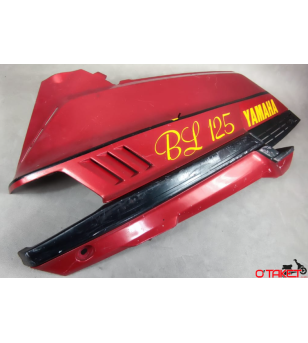 Carénage latéral droit Beluga origine YAMAHA 125 Accueil sur le site du spécialiste des deux roues O-TAKET.COM