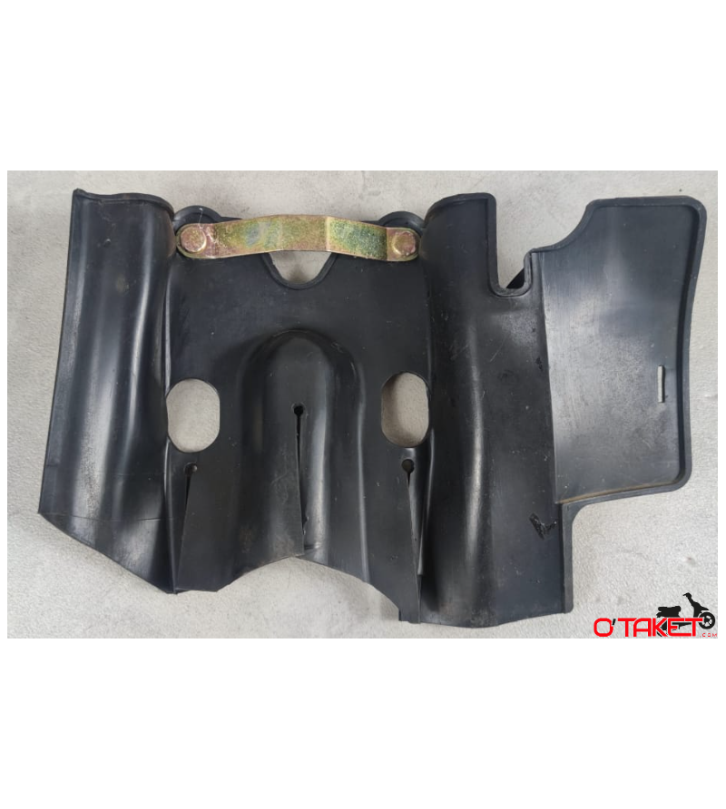 Butoir de bavette Beluga origine YAMAHA 125 Accueil sur le site du spécialiste des deux roues O-TAKET.COM Butoir de bavette Beluga origine YAMAHA 125 Accueil sur le site du spécialiste des deux roues O-TAKET.COM