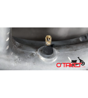Roue avant GRIMECA 13" Atlantic origine APRILIA 125/200/250/300 4T Accueil sur le site du spécialiste des deux roues O-TAKET.COM