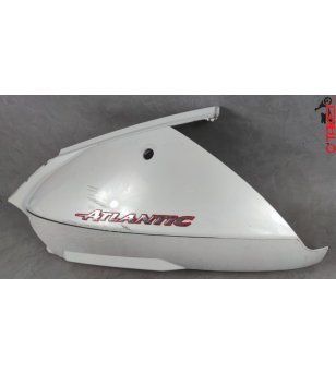 Carénage latéral gauche Atlantic origine APRILIA 125/200/250/300 4T Accueil sur le site du spécialiste des deux roues O-TAKET...