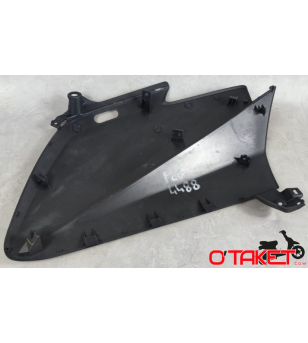 Flanc de carénage gauche T-MAX origine YAMAHA 530 Accueil sur le site du spécialiste des deux roues O-TAKET.COM