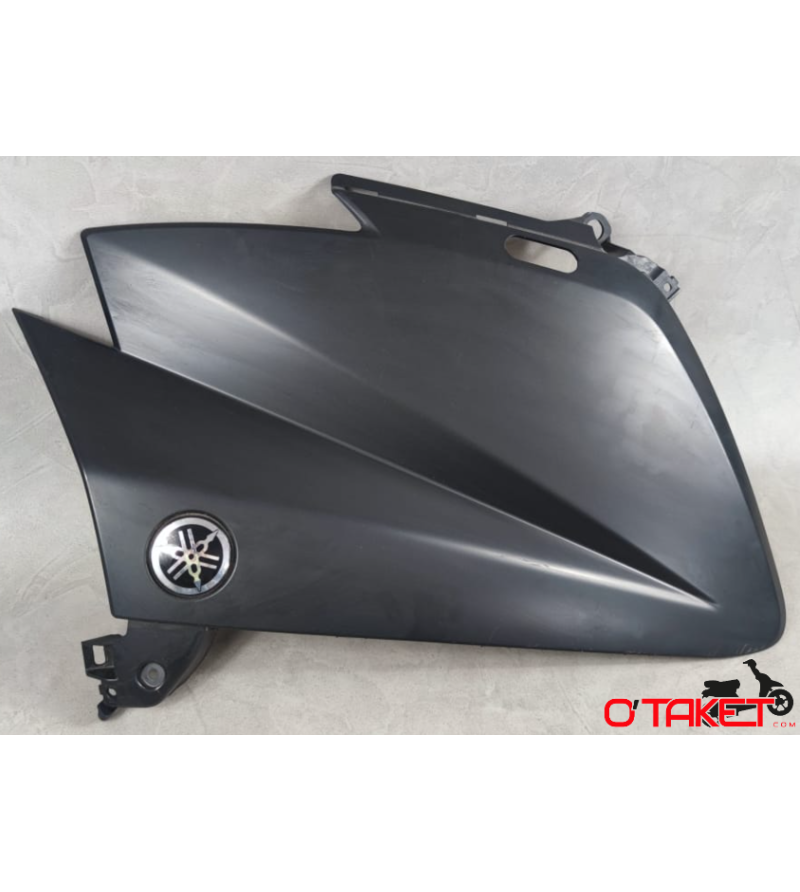 Flanc de carénage gauche T-MAX origine YAMAHA 530 Accueil sur le site du spécialiste des deux roues O-TAKET.COM