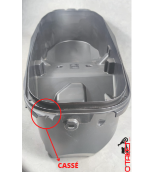Coffre de selle X-MAX origine YAMAHA 125/250/300/400 Accueil sur le site du spécialiste des deux roues O-TAKET.COM