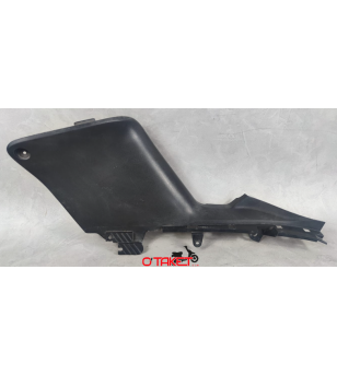 Carénage latéral gauche de tablier intérieur T-MAX origine YAMAHA 500 Accueil sur le site du spécialiste des deux roues O-TAK...