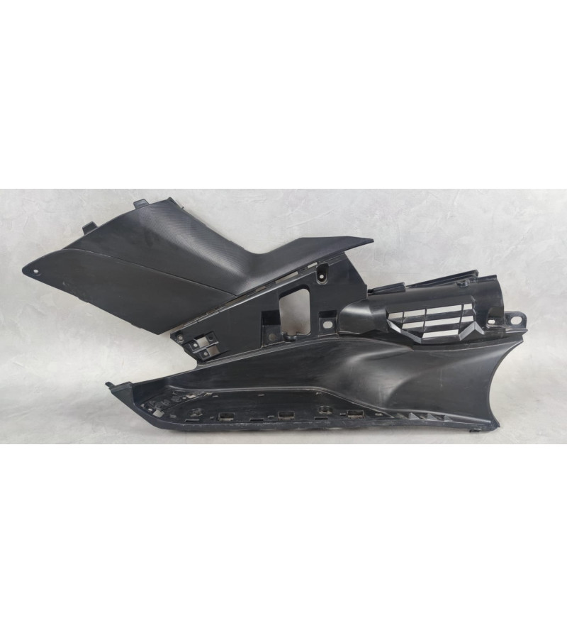 Demi marche pied gauche T-MAX origine YAMAHA 500 Accueil sur le site du spécialiste des deux roues O-TAKET.COM