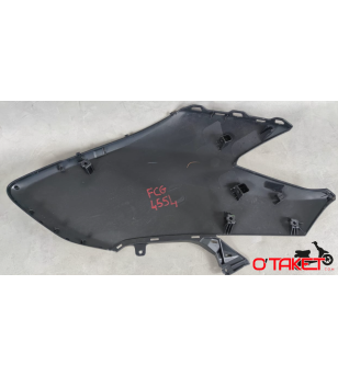 Flanc de carénage gauche T-MAX origine YAMAHA 530/560 Accueil sur le site du spécialiste des deux roues O-TAKET.COM