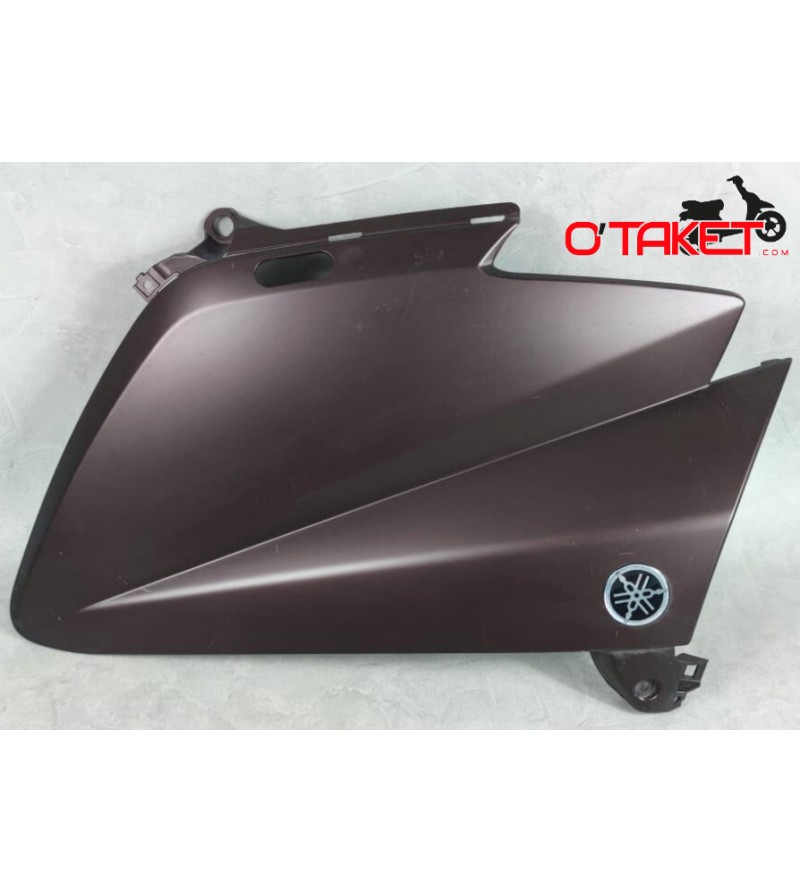 Flanc de carénage droit T-MAX origine YAMAHA 530 Accueil sur le site du spécialiste des deux roues O-TAKET.COM