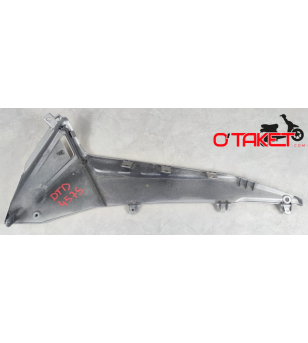 Dessous de tablier droit T-MAX origine YAMAHA 530 Accueil sur le site du spécialiste des deux roues O-TAKET.COM