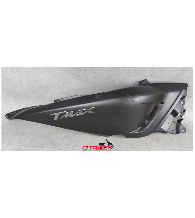 Coque latéral arrière droit T-MAX origine YAMAHA 530 Accueil sur le site du spécialiste des deux roues O-TAKET.COM Coque latéral arrière droit T-MAX origine YAMAHA 530 Accueil sur le site du spécialiste des deux roues O-TAKET.COM
