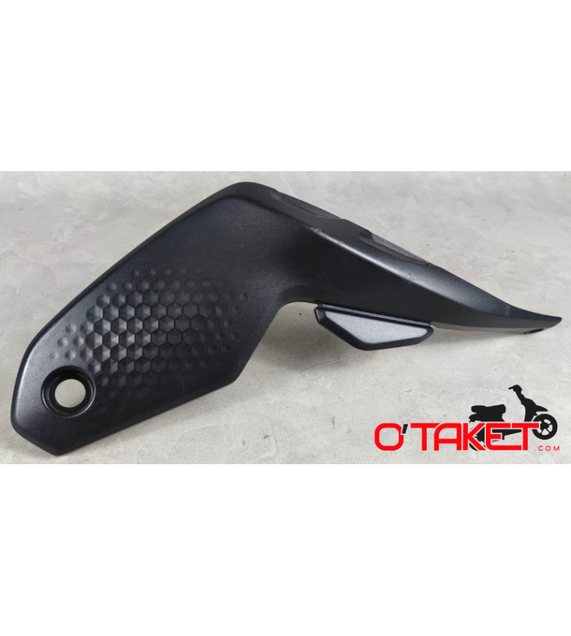 Carénage latéral inférieur droit de réservoir MT-07 origine YAMAHA 700 Accueil sur le site du spécialiste des deux roues O-TA...