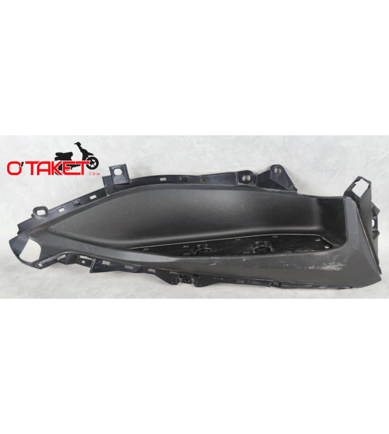 Demi marche pied droit X-MAX origine YAMAHA 125/250/300/400 Accueil sur le site du spécialiste des deux roues O-TAKET.COM