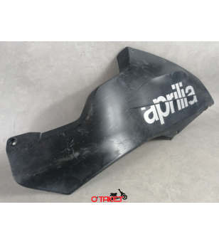 Sabot/Bas de caisse droit RS origine APRILIA 50 2T Accueil sur le site du spécialiste des deux roues O-TAKET.COM