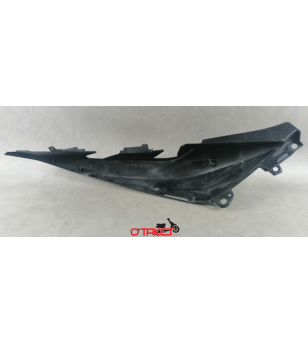 Coque latéral arrière gauche X-MAX/SKYCRUISER origine YAMAHA/MBK 125/250/300/400 Accueil sur le site du spécialiste des deux ...