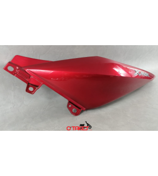 Coque latéral arrière gauche X-MAX/SKYCRUISER origine YAMAHA/MBK 125/250/300/400