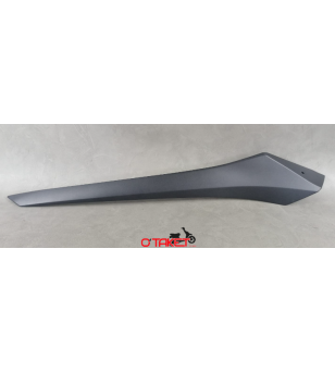 Sabot/bas de caisse droit X-MAX origine YAMAHA 125/250/300/400 Accueil sur le site du spécialiste des deux roues O-TAKET.COM