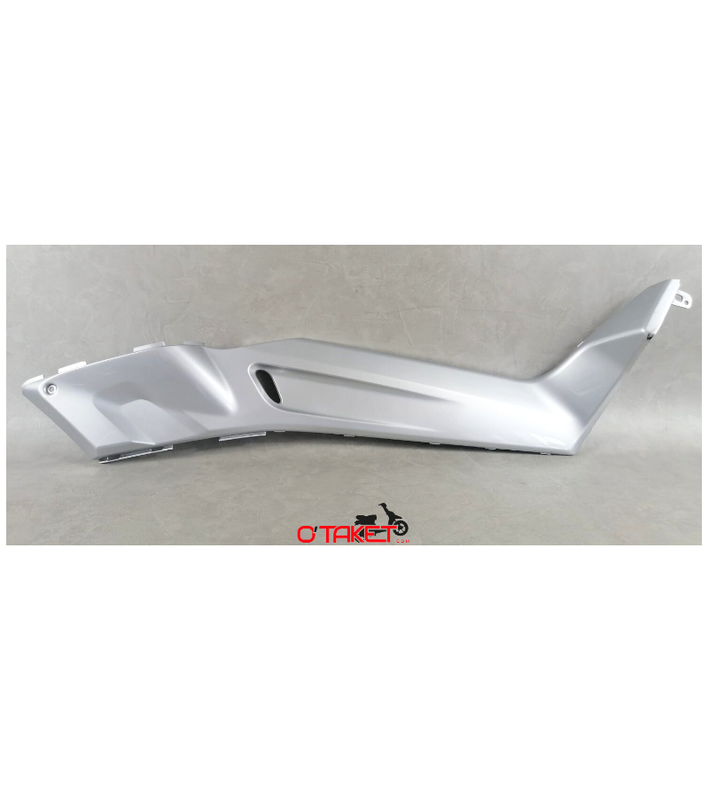 Carénage central droit X-MAX/SKYCRUISER origine YAMAHA/MBK 125/250 Accueil sur le site du spécialiste des deux roues O-TAKET.COM