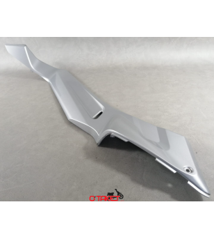 Carénage central droit X-MAX/SKYCRUISER origine YAMAHA/MBK 125/250 Accueil sur le site du spécialiste des deux roues O-TAKET.COM