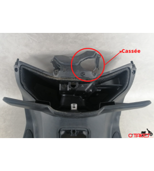 Tablier intérieur origine X-MAX/SKYCRUISER origine MBK/YAMAHA 125/250 Accueil sur le site du spécialiste des deux roues O-TAK...