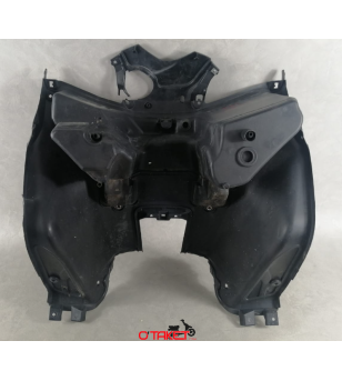 Tablier intérieur origine X-MAX/SKYCRUISER origine MBK/YAMAHA 125/250 Accueil sur le site du spécialiste des deux roues O-TAK...