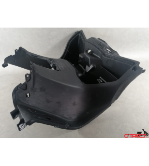 Tablier intérieur origine X-MAX/SKYCRUISER origine MBK/YAMAHA 125/250 Accueil sur le site du spécialiste des deux roues O-TAK...